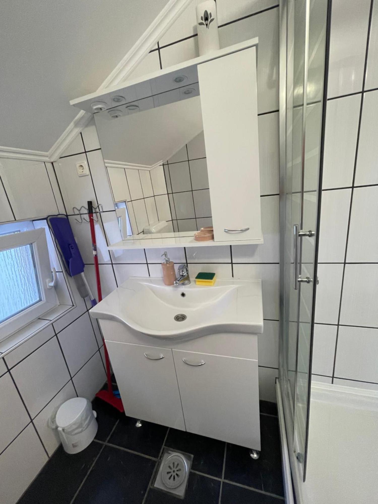 Apartman Boja Vir Luaran gambar