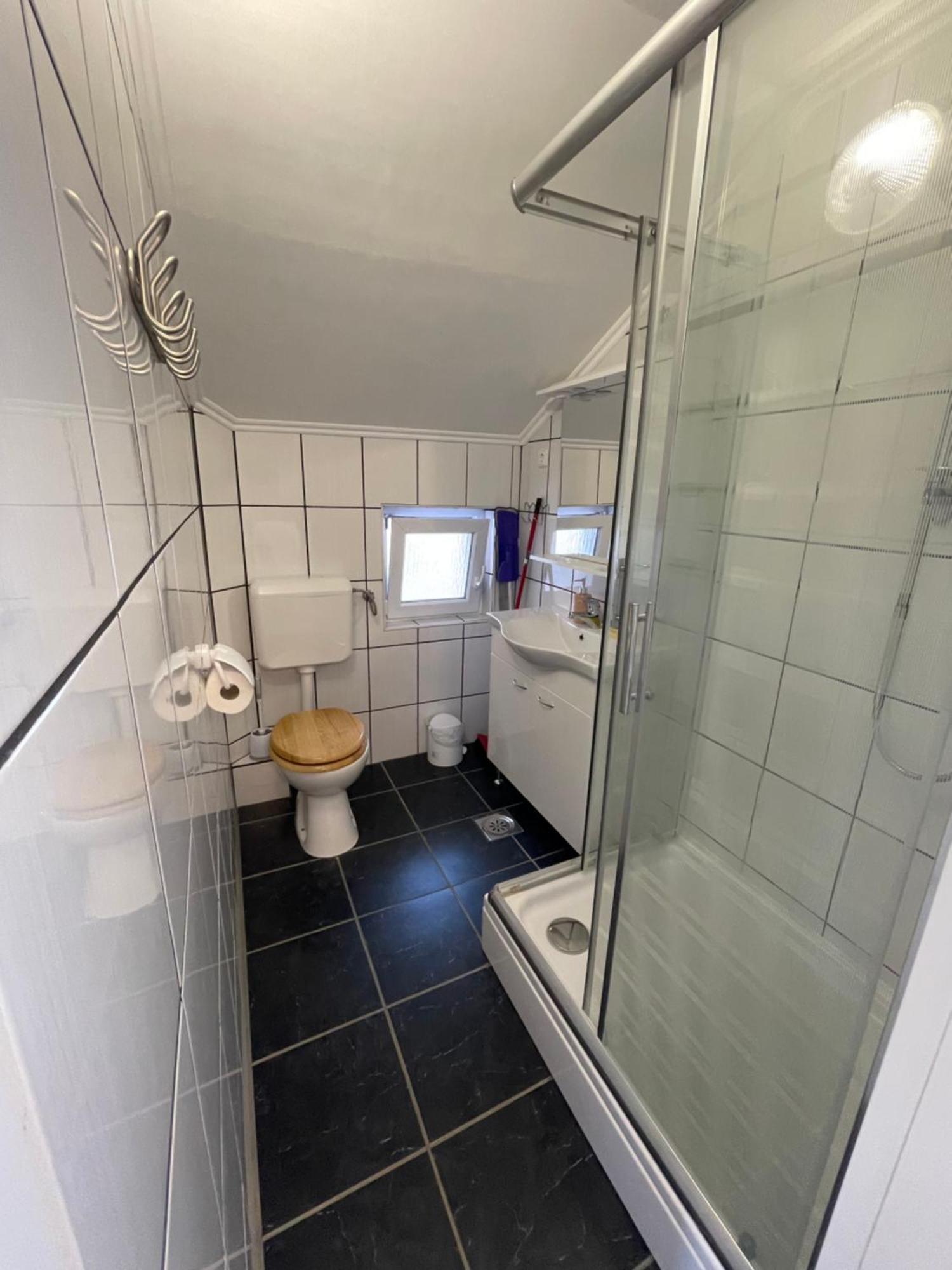 Apartman Boja Vir Luaran gambar