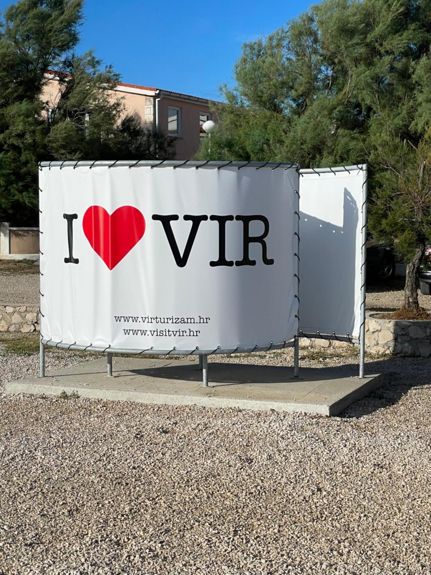 Apartman Boja Vir Luaran gambar